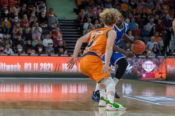 动的发展注 动的发展注