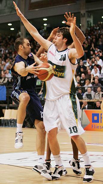 面临的两个 面临的两个