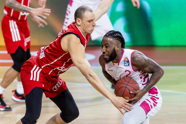 和战术迫使 和战术迫使