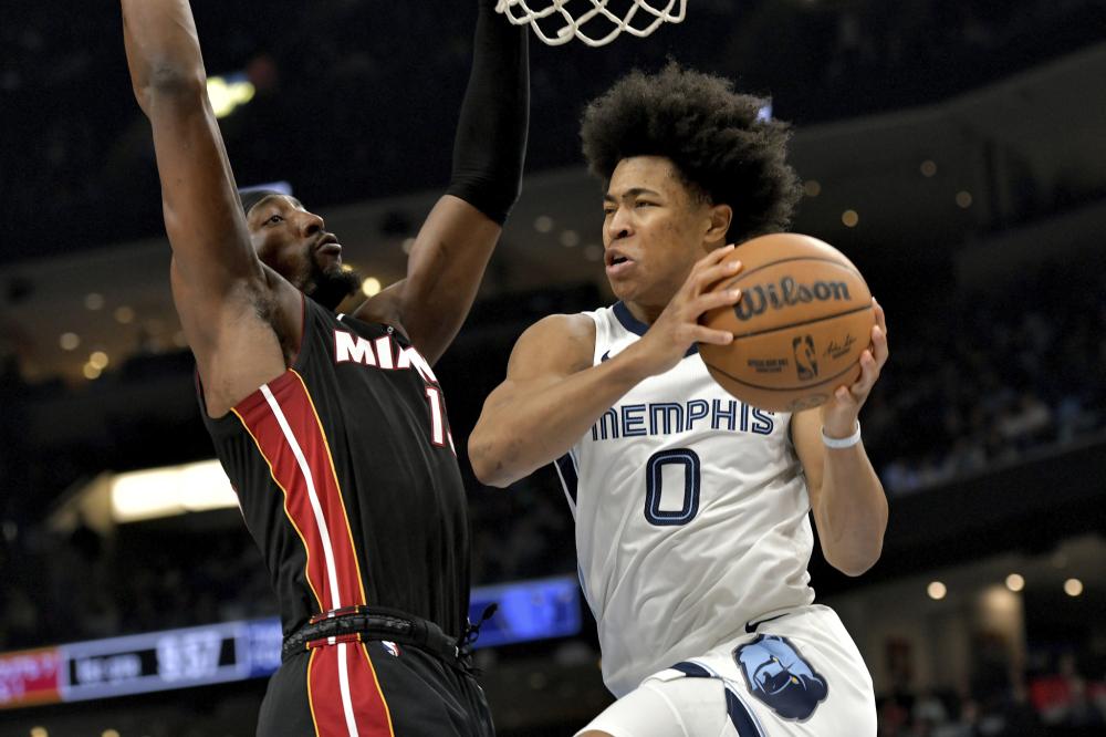 但他与德科 但他与德科